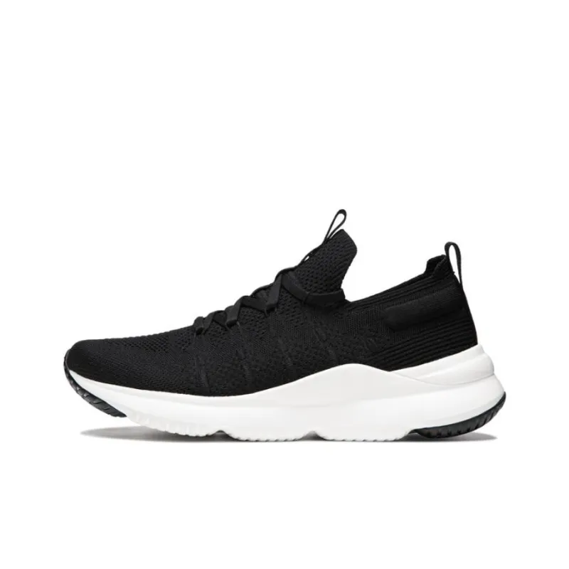 LiNing Yunshu Cushioning Anti Slip And Wear Resistant Low Top Casual Shoes Women's Black White-0