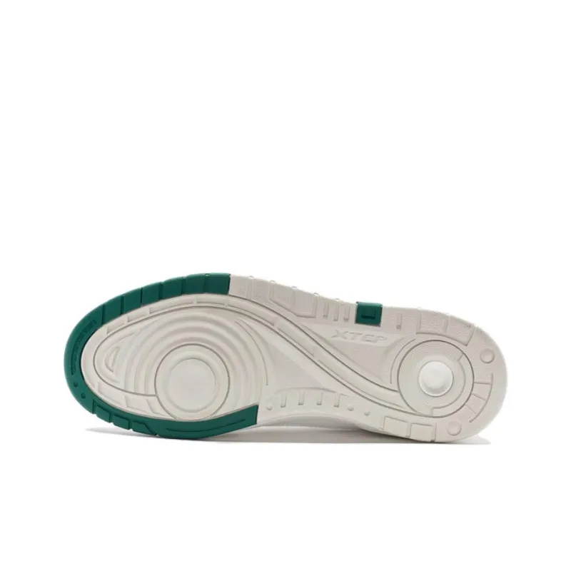 XTEP Anti Slip And Wear Resistant Breathable Low Top Skateboard Shoes Women's White Green-3