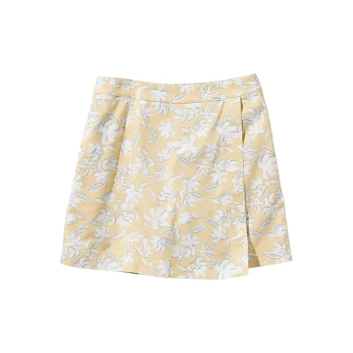 UNIQLO Casual Shorts Women's Apricot Yellow