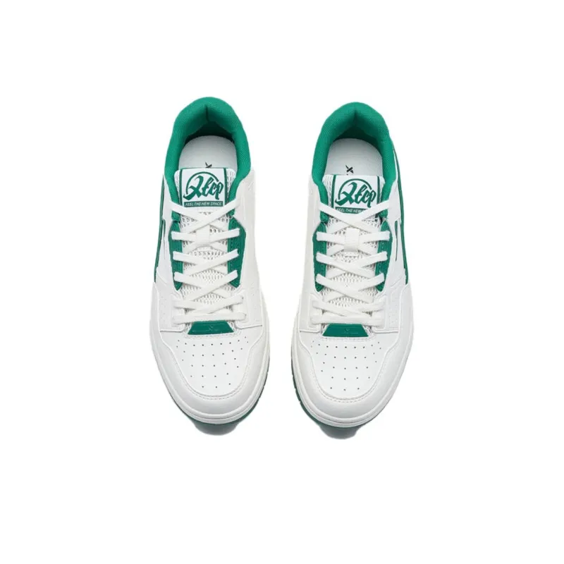 XTEP Anti Slip And Wear Resistant Breathable Low Top Skateboard Shoes Women's White Green-2