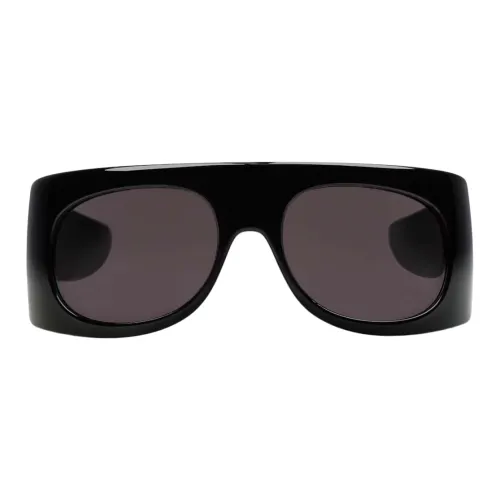 GUCCI Mask Shaped Frame Sunglasses Black 769796 J1691 1012