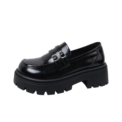 South is in the south Loafers Women's Black