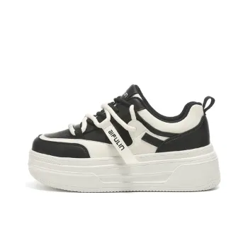 AIFUlIn Evelyn Cushioned Slip Resistant Low Top Skateboard Shoes Women's