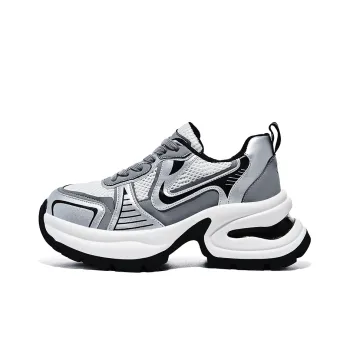 A Poinsettia Princess Low Top Chunky Sneakers Women's Silver