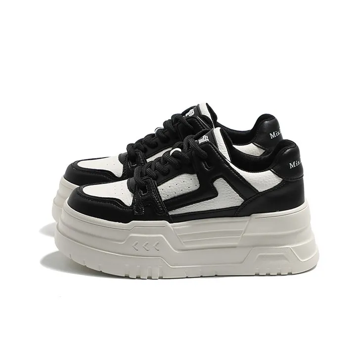 MIS. DANNY Low Top Skateboard Shoes Women's-5