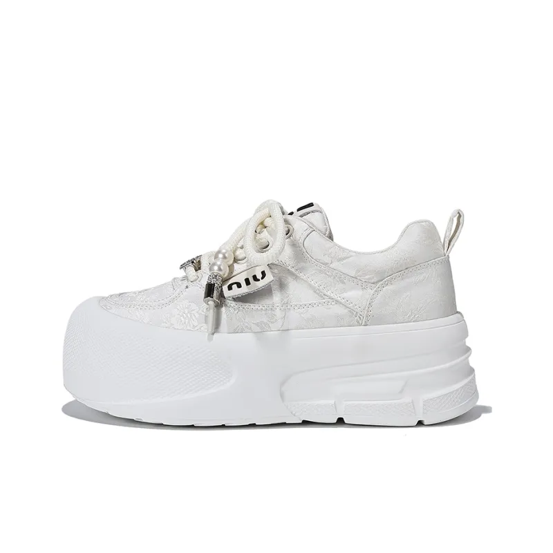 Junjali Skateboard Shoes Women's Low Top Black/Beige/Pink-0