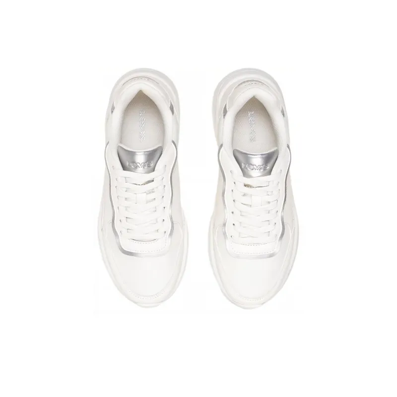 Levi’s Cushioned Slip-Resistant Low-Top Casual Shoes Women's White Silver-2