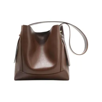 TOUCH MISS Shoulder Bags