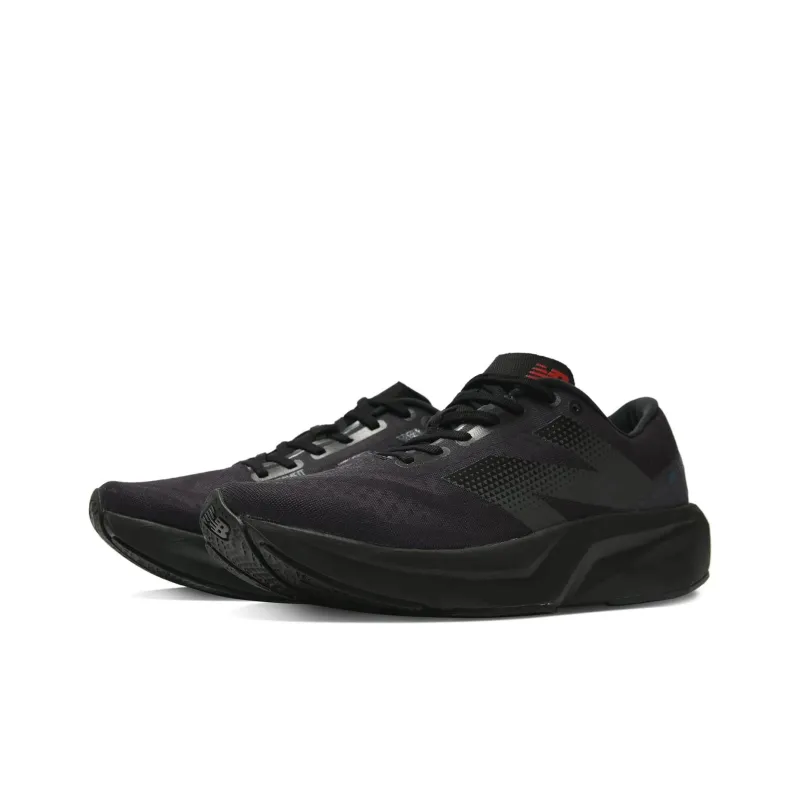 New Balance FuelCell Rebel V4 Magnet Black-2