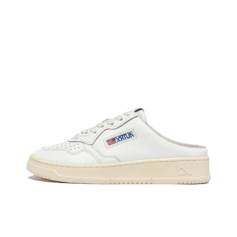 AUTRY Medalist Slip-on Sneakers-0