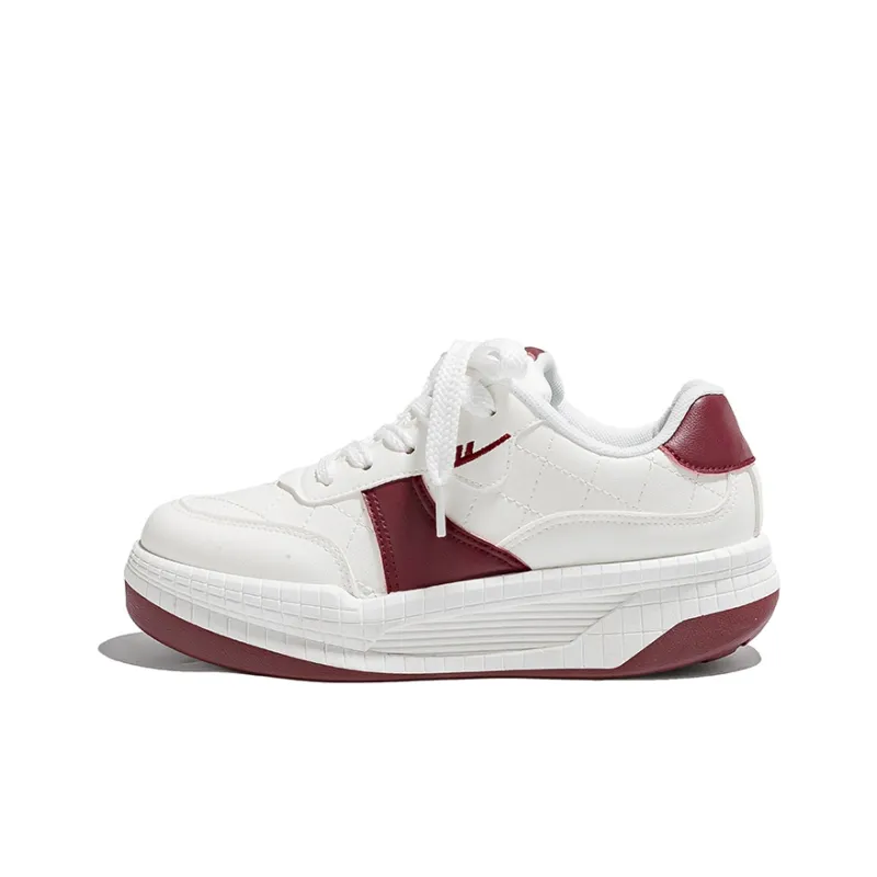 Warrior Low Top Running Shoes Women's White Red-0