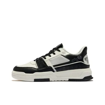Erke Battery Panda Magic Panda Cushioning Wear Resistant Low Top Skateboard Shoes Men's Black White