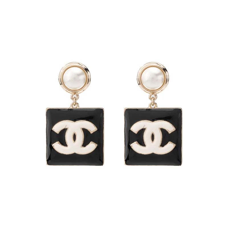 CHANEL Earrings Women's Black-0