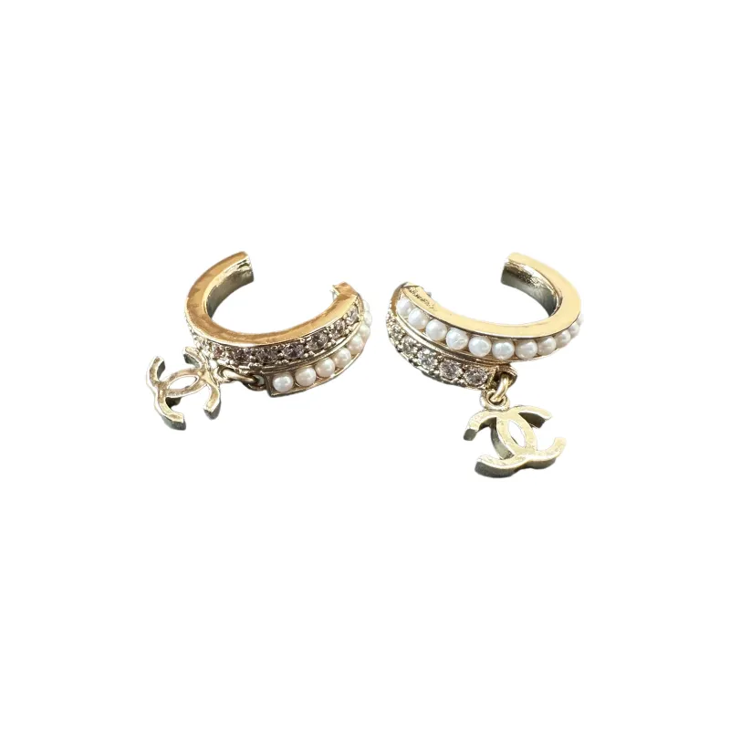 CHANEL Earrings Women's Gold-1