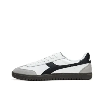Diadora Anti Slip Wear Resistant Low Top Skateboard Shoes Unisex White