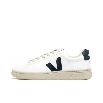 VEJA Urca Low Top Stylish Skateboarding Shoes Women's White