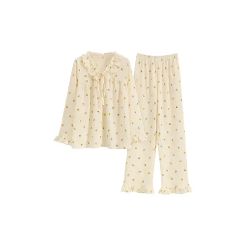 GRACEWELL Pajama Set Women's Champagne Mini Floral