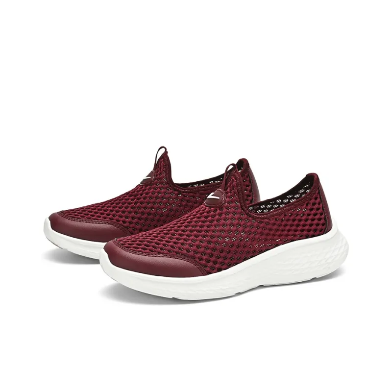 Warrior Breathable Lightweight Low-Top Casual Shoes Unisex-24