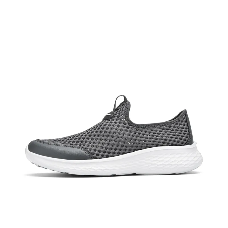 Warrior Breathable Lightweight Low-Top Casual Shoes Unisex-7