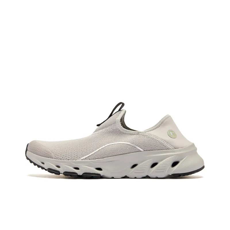 QIAODAN Lightweight Quick Dry Slip Resistant Low Top Running Shoes Men's Gray Pea Green-0