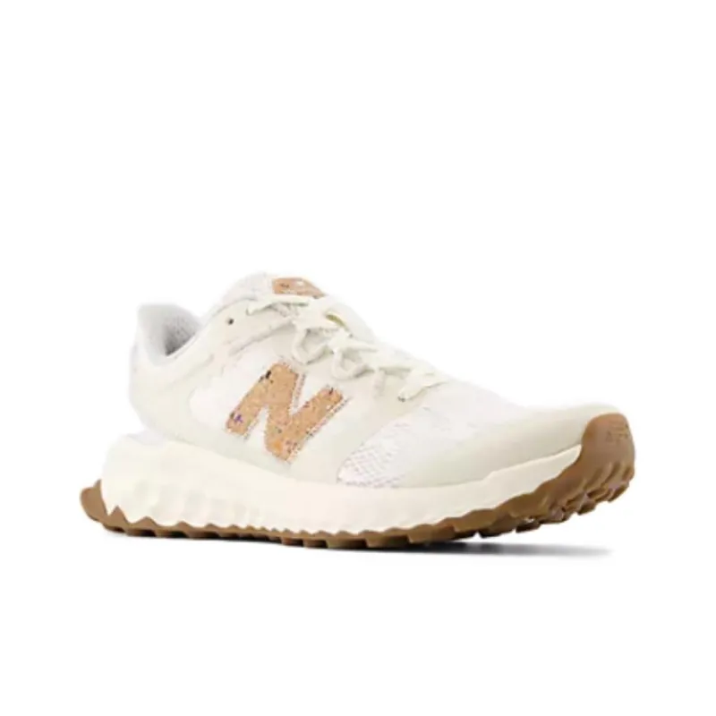 New Balance NB Fresh Foam Cushioning Wear Resistant Low Top Running Shoes Women's Ecru-2