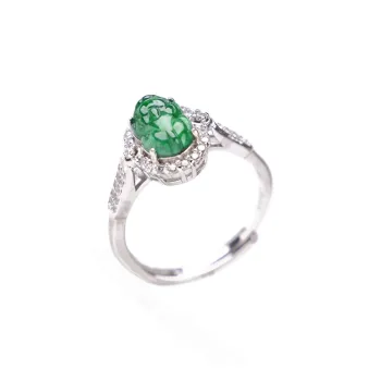Clear Snow Ice Glutinous Jadeite Auspicious Animal Ring Women's