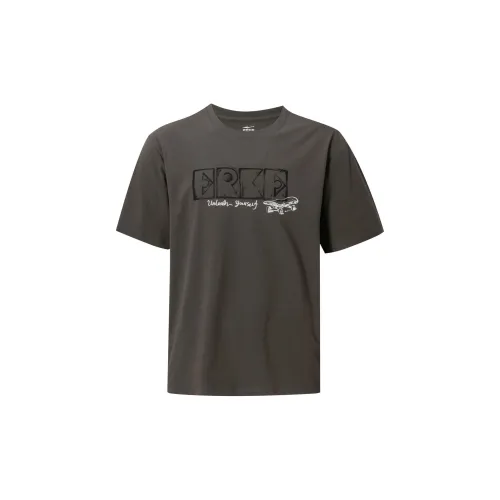 Erke T-Shirts Men Beige Gray