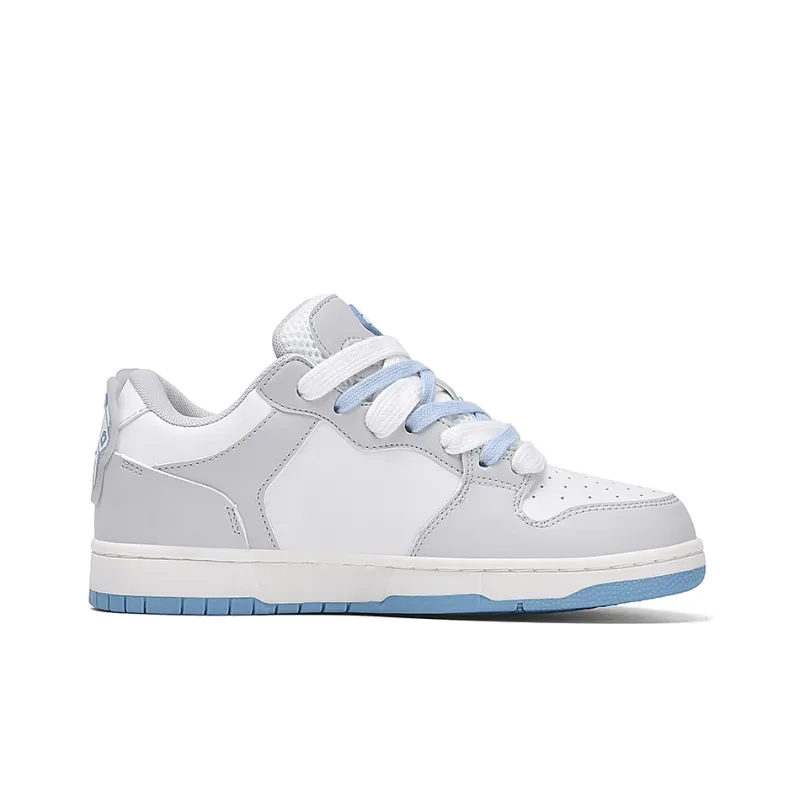 Q AND Low Top Skateboard Shoes Unisex Light Gray-1
