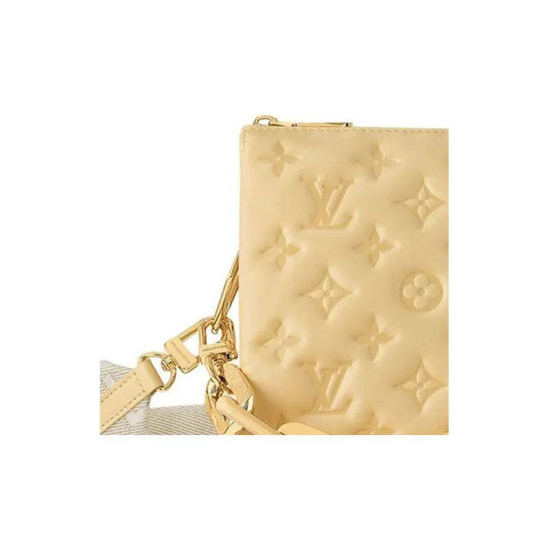 LOUIS VUITTON Coussin Pm-4