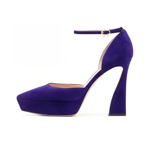 GIANVITO ROSSI Slingback-strap Pumps