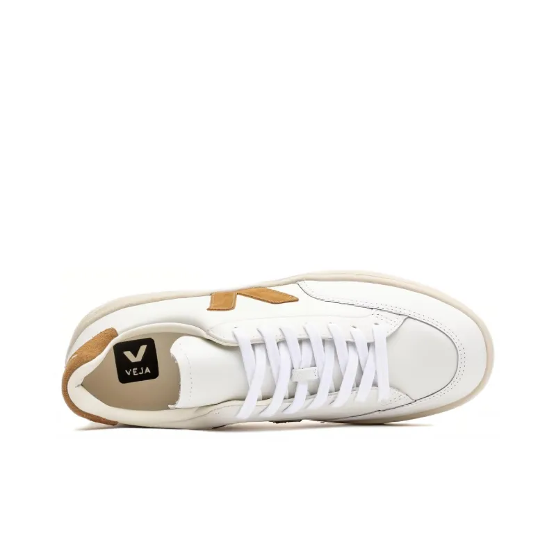 VEJA V 12 'Extra White Camel'-2