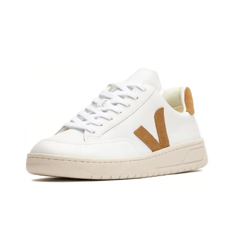 VEJA V 12 'Extra White Camel'-1