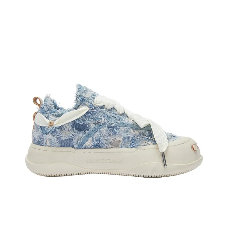 SMILEREPUBLIC Ripped Distressed Denim Anti-Slip Wear-Resistant Low-Top Canvas Shoes Unisex Blue-1