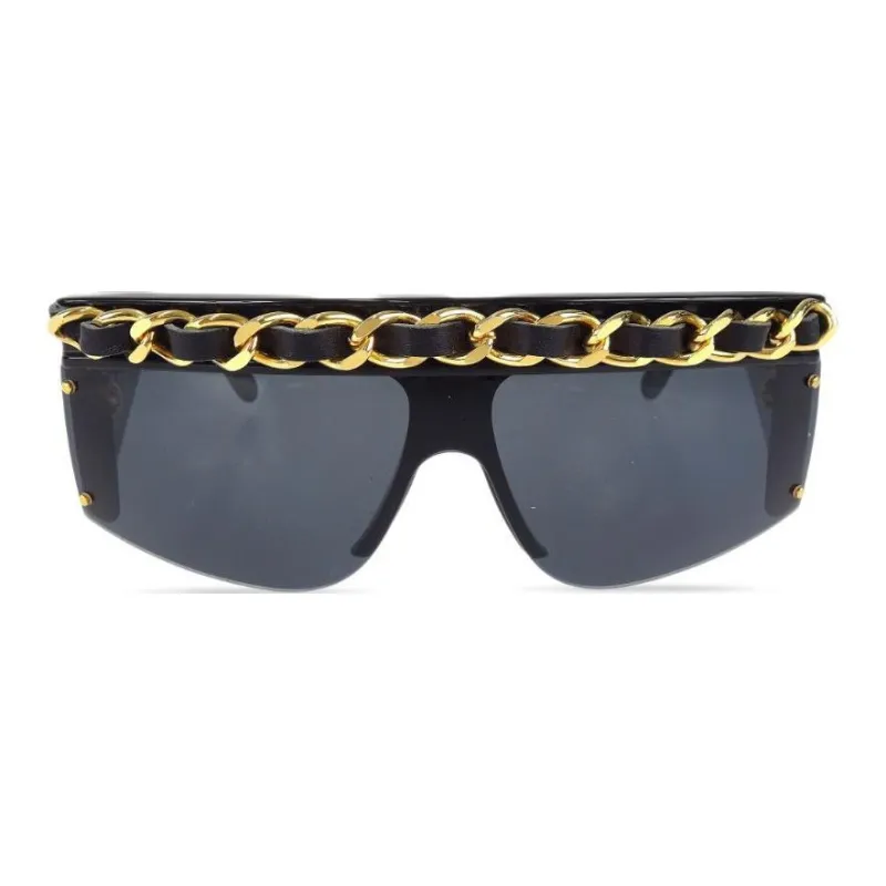 CHANEL 1980 1990s Chain trimmed Shield frame Sunglasses-1