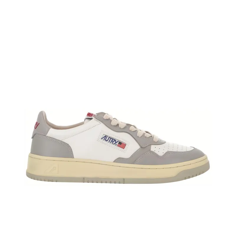 AUTRY Medalist Low Leather 'White Silver'-1