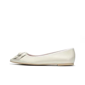 PrettyBallerinas Loafers Women's White