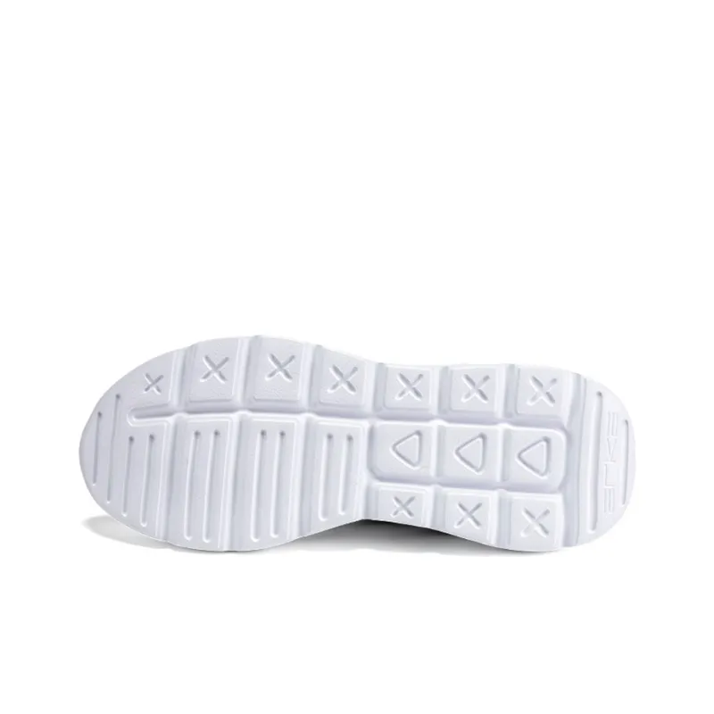 Erke Cushioned Slip Resistant Water Resistant Low Top Running Shoes Men's White Black-5