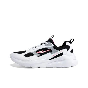 Erke Cushioned Slip Resistant Water Resistant Low Top Running Shoes Men's White Black