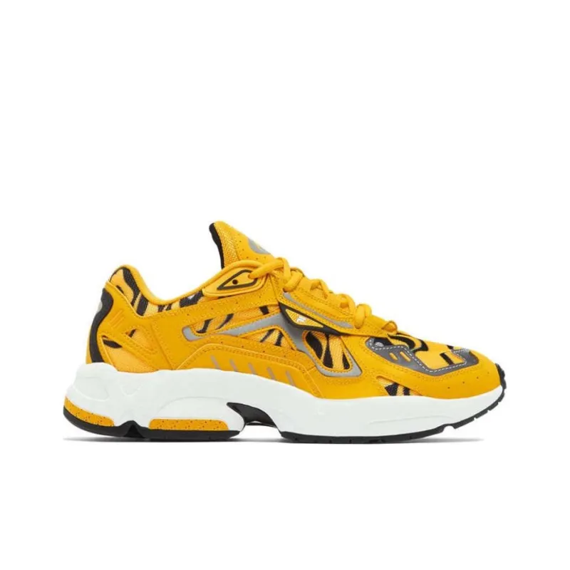 FILA Durable Breathable Low Top Running Shoes Men's Yellow-1