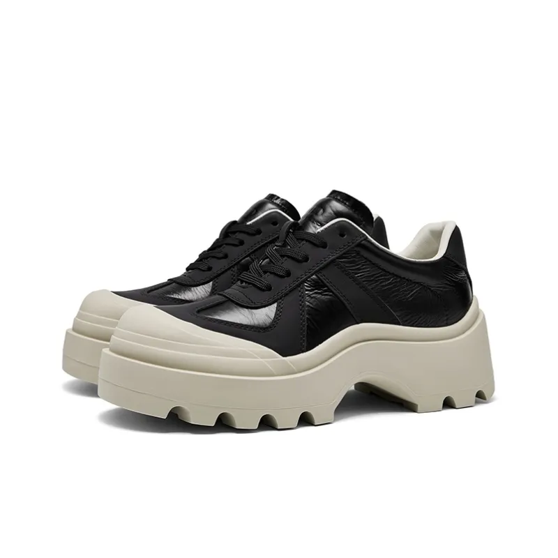 CHERYKALLY Low Top Casual Shoes 6cm Women's Black-1