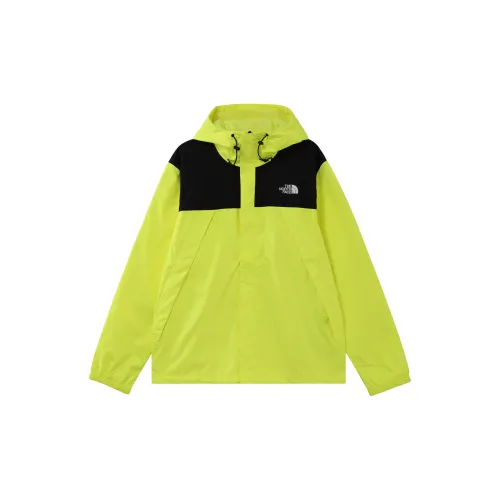 THE NORTH FACE Jackets Men Green/Black Color