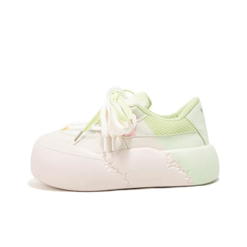 Crocodile Low-Top Skateboard Shoes Women's-12