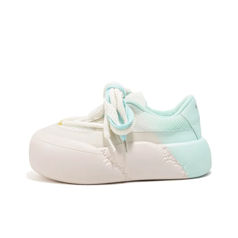 Crocodile Low-Top Skateboard Shoes Women's-6