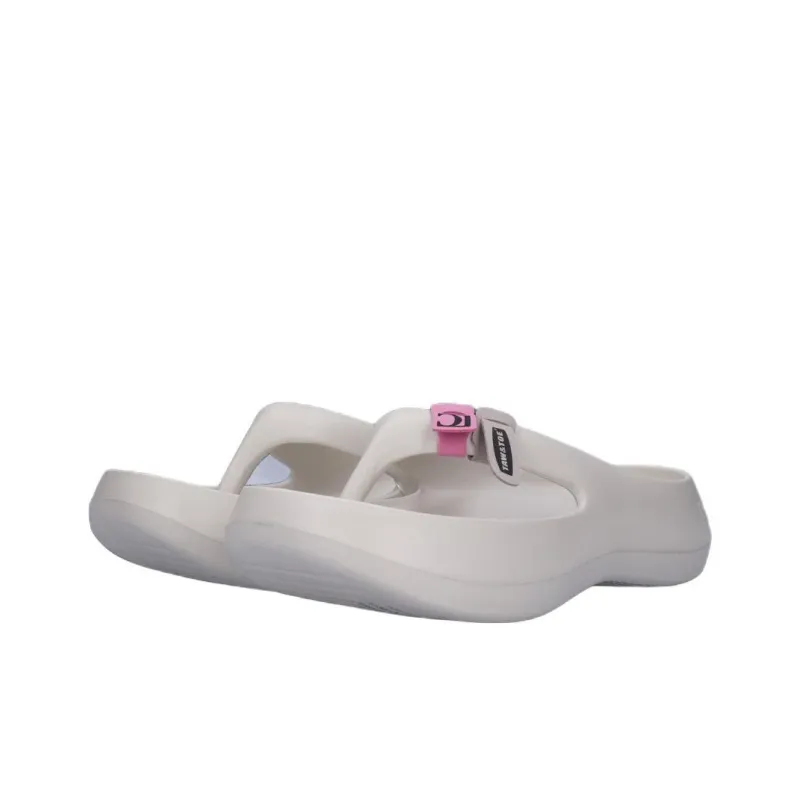 LOW CLASSIC x TAW&TOE Flip Flops Unisex White-3