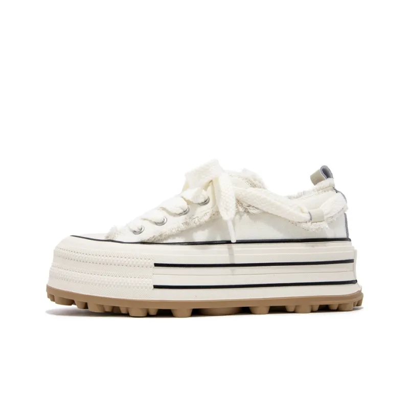 FALLINMISS Stud Shoe Collection Lightweight Height Increasing Low-Top Canvas Shoes Women's-0