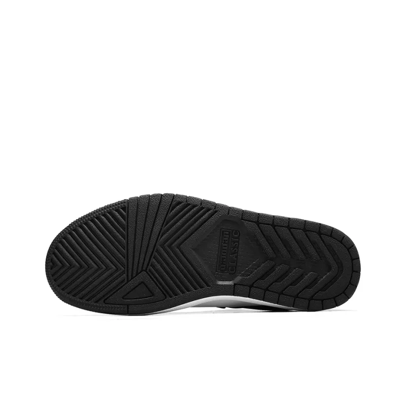 QIAODAN Slip Resistant Coverage Low Top Skateboard Shoes Men's Black White-7