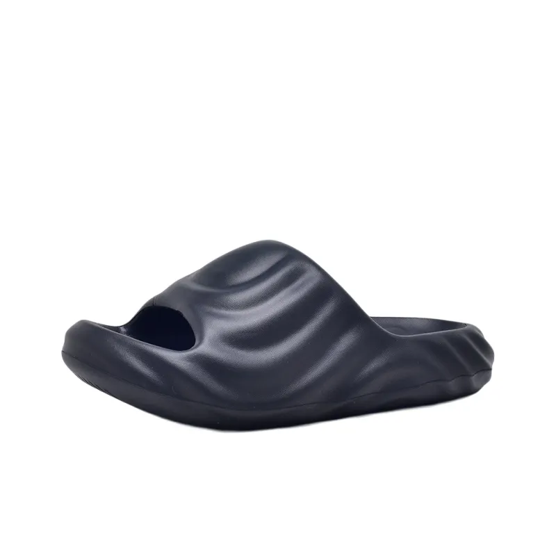 TALKING TOM Slide Slippers Women's-11