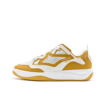 XTEP Anti Slip Wear Resistant Low Top Skateboard Shoes Men's Licorice Yellow Sail White