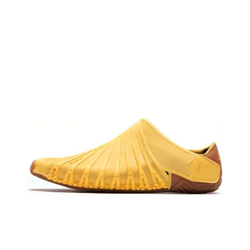 Vibram Training Shoes Women's Low-Top Gold