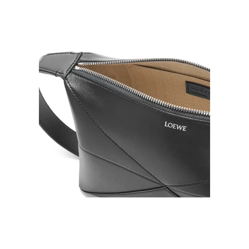 LOEWE Cow Leather Toiletry Bag Men's Black-4